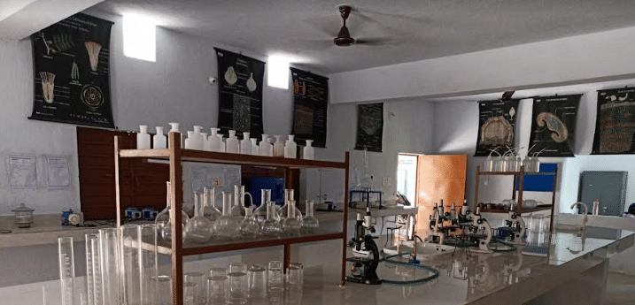 HGEA College of Pharmacy Bokaro Labs photo 3